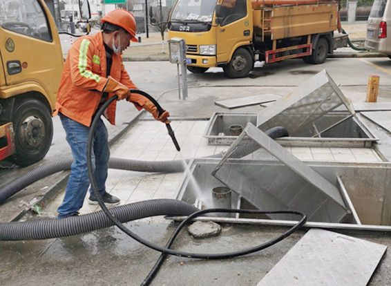 富文镇隔油池清理